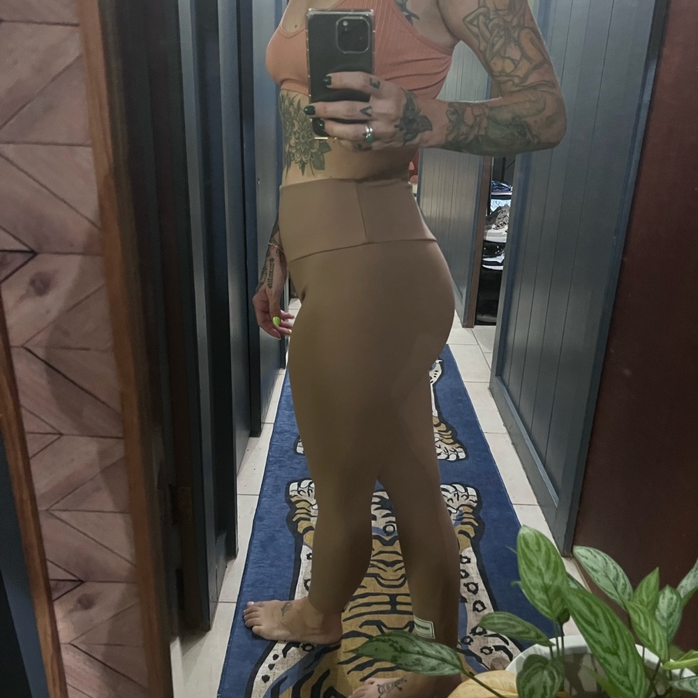 The Giving Movement Soft Skin Legging